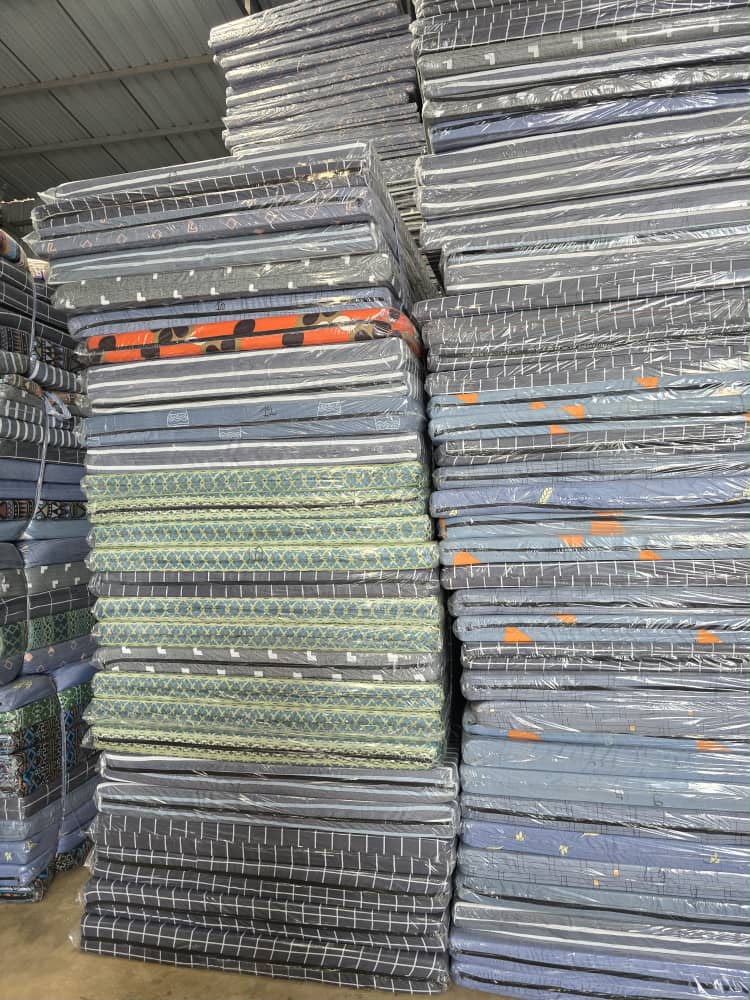 Matelas classique 2 places